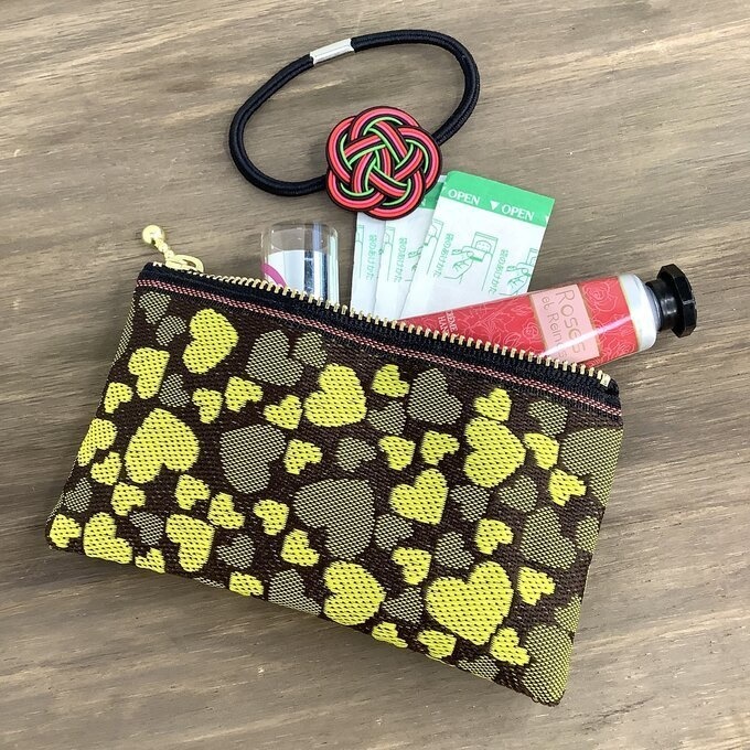 【チョコバナナ ハート柄】畳縁 ぺたんこ ミニポーチ 小銭入れ カードケース 黄色 こげ茶 バレンタイン