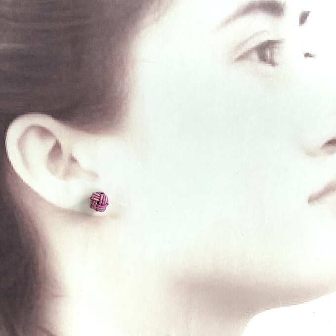 【アンティークローズ】水引 ピアス ★オリジナル染色 大人可愛い ピンク バラ色