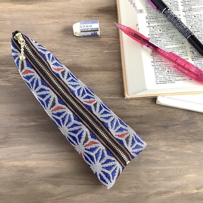 【麻の葉】畳縁 ぺたんこ ミニポーチ 小銭入れ カードケース ステンドグラス風 青 赤 和風