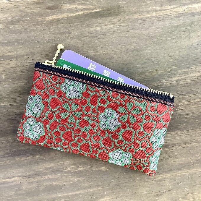 【肉球と桜】畳縁 ぺたんこ ミニポーチ 小銭入れ カードケース 和風 赤 緑 足あと 犬