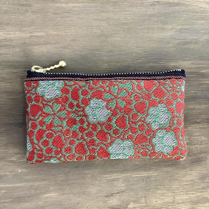 【肉球と桜】畳縁 ぺたんこ ミニポーチ 小銭入れ カードケース 和風 赤 緑 足あと 犬