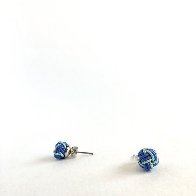 【空のかけら】水引 ピアス 大人可愛い ブルー ゴールド コロコロ