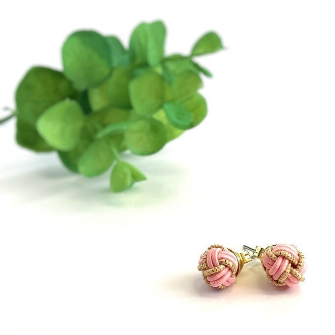 【桃のつぼみ】水引 ピアス バイカラー ピンク ゴールド 大人可愛い