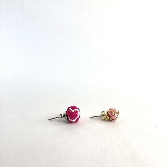 【桃のつぼみ】水引 ピアス バイカラー ピンク ゴールド 大人可愛い