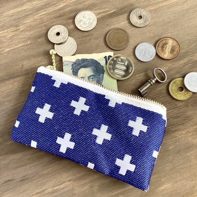 【クロス柄】畳縁 ぺたんこ ミニポーチ 小銭入れ カードケース 青 北欧 プラス柄