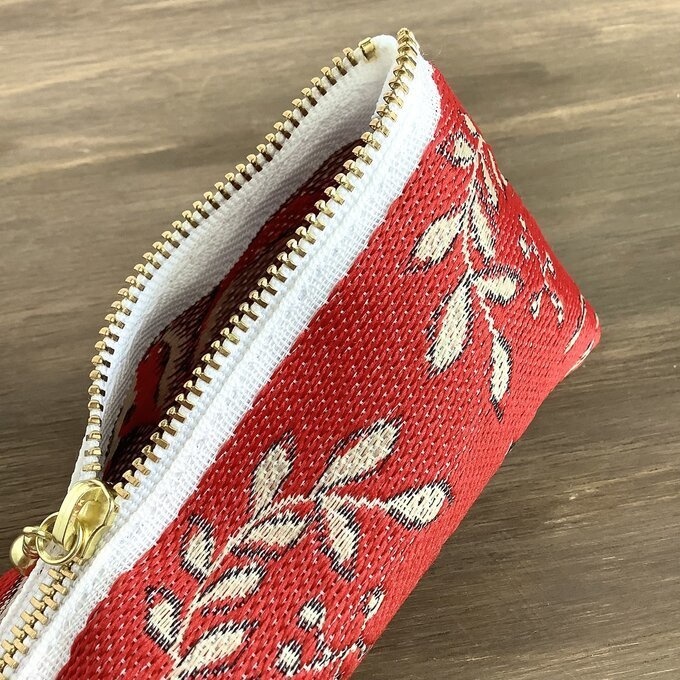 【フレンチリーフ】畳縁 テトラ型 ペンケース 赤 葉 大人可愛い シンプル