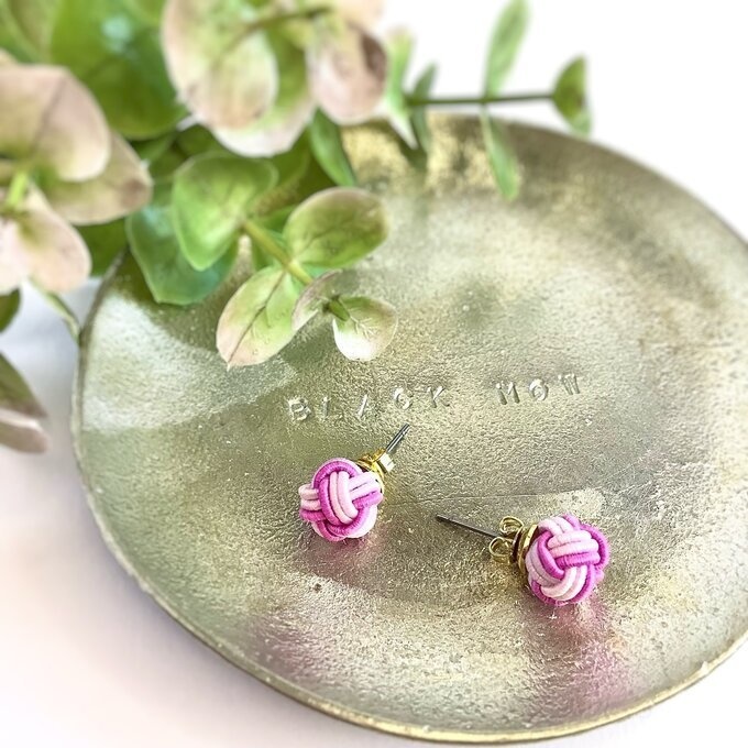 【小梅】水引 ピアス 大人可愛い ピンク コロコロ