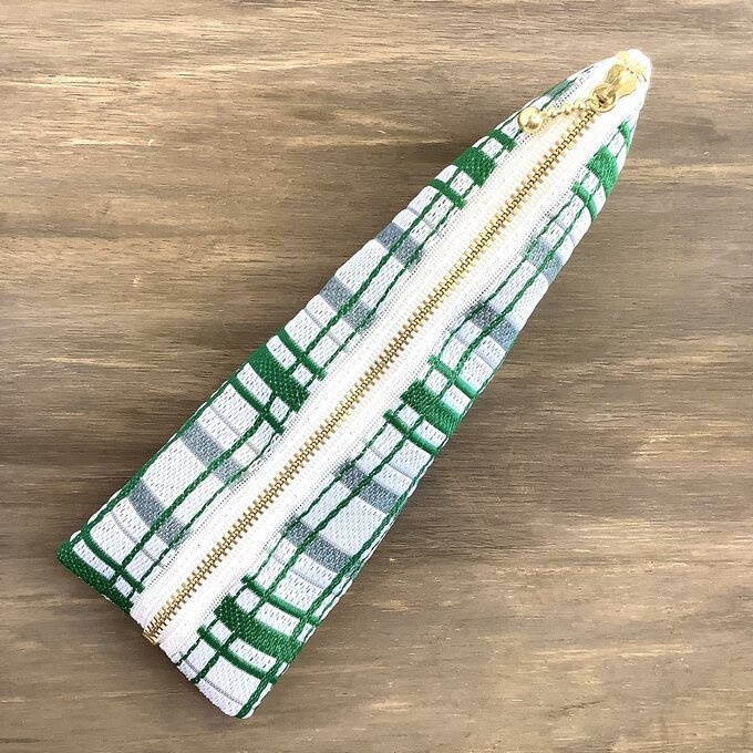 【タータンチェック】畳縁 テトラ型 ペンケース 緑色 シンプル
