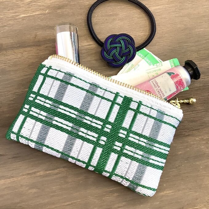 【タータンチェック】畳縁 テトラ型 ペンケース 緑色 シンプル