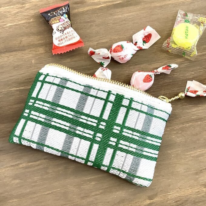 【タータンチェック】畳縁 ぺたんこ ミニポーチ 小銭入れ カードケース 緑色 シンプル