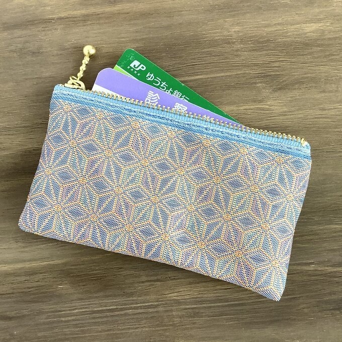 【湖面の虹】畳縁 ぺたんこ ミニポーチ カードケース 小銭入れ 麻の葉模様 水色 レインボー 虹色 ニュアンスカラー