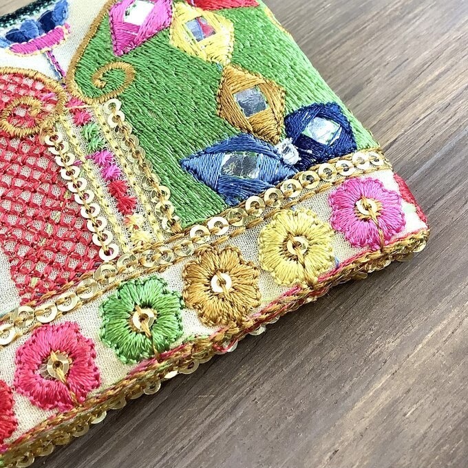 【マハラジャ】畳縁&インド刺繍リボン ぺたんこ ミニポーチ 小銭入れ カードケース オリエンタル キラキラ