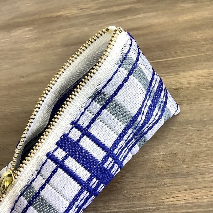 【タータンチェック】畳縁 テトラ型 ペンケース 青 シンプル