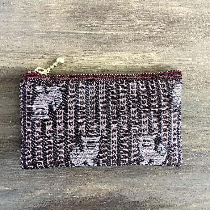 【シーサー】畳縁 ぺたんこ ミニポーチ 小銭入れ カードケース 獅子 沖縄 臙脂 ワインカラー