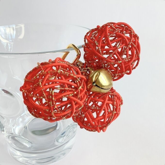 くるくる 水引玉 ポニーフック 赤 金 鈴付き 大ぶり