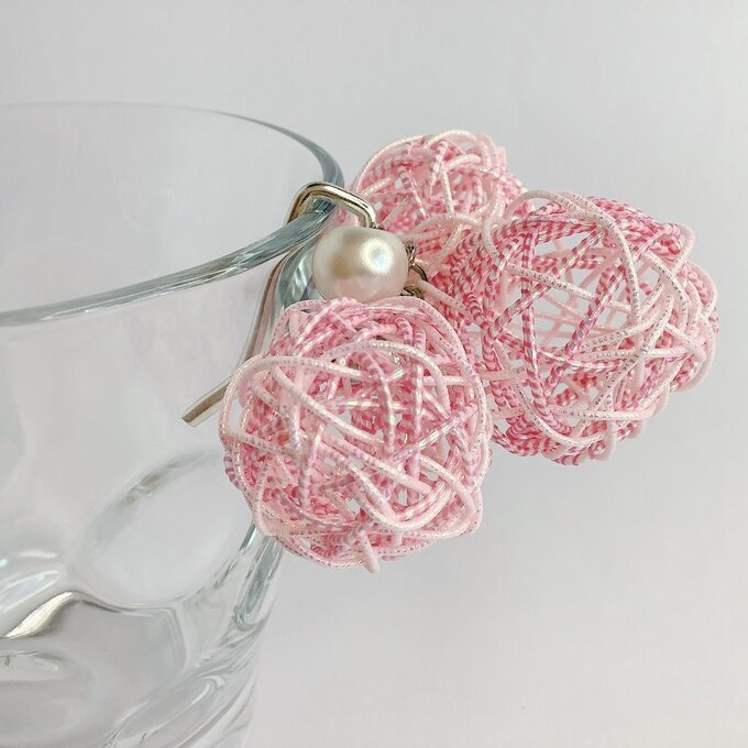 くるくる 水引玉 ポニーフック ピンク 鈴付き 大ぶり