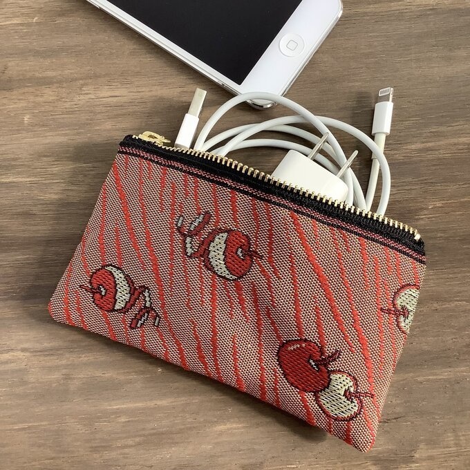 【皮むき りんご】畳縁 ぺたんこ ミニポーチ 小銭入れ カードケース リンゴ 安曇野 信州 赤