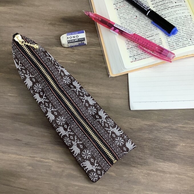 【ノルディック】畳縁 ぺたんこ ミニポーチ カードケース 小銭入れ 焦げ茶 トナカイ クリスマス