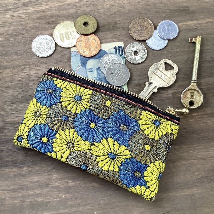 【菊花】畳縁 ぺたんこ ミニポーチ カードケース 小銭入れ 和風 青 金 黄色 デイジー