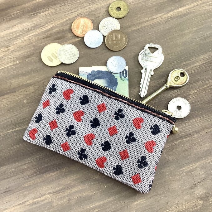【トランプ柄】畳縁 ミニポーチ カードケース 小銭入れ 白 ハート スペード