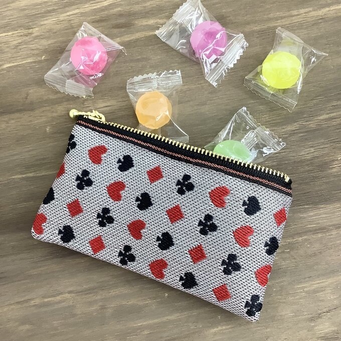 【トランプ柄】畳縁 ミニポーチ カードケース 小銭入れ 白 ハート スペード