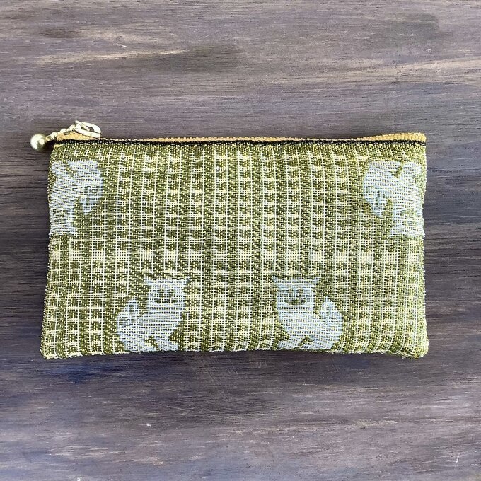 【シーサー】畳縁 ぺたんこ ミニポーチ 小銭入れ カードケース 獅子 沖縄 辛子色 マスタード 黄色