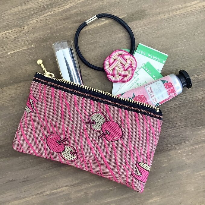 【うさぎ りんご】畳縁 テトラ型 ペンケース リンゴ 安曇野 信州 ピンク