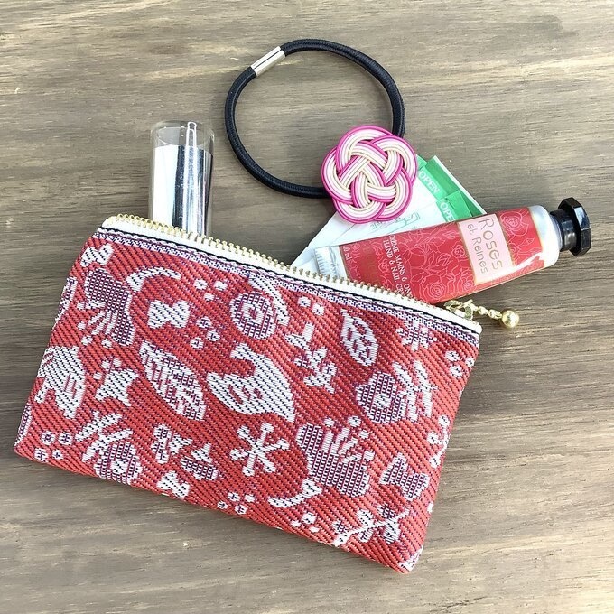 【小鳥と花と・・・】畳縁 テトラ型 ペンケース 茜色 赤 大人可愛い