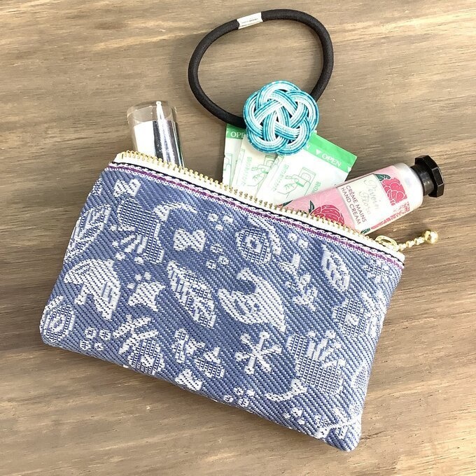 【小鳥と花と・・・】畳縁 ぺたんこ ミニポーチ 小銭入れ カードケース 薄花色 ブルーグレー 大人可愛い