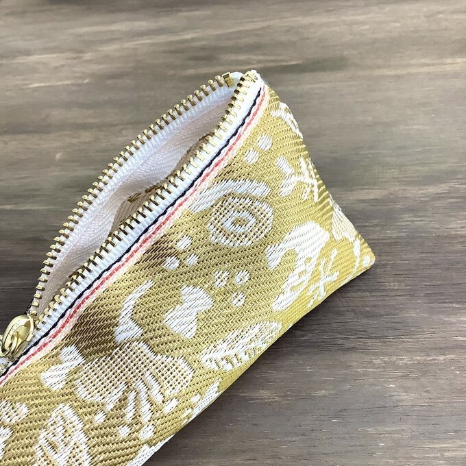 【小鳥と花と・・・】畳縁 テトラ型 ペンケース はしばみ色 ゴールド 大人可愛い