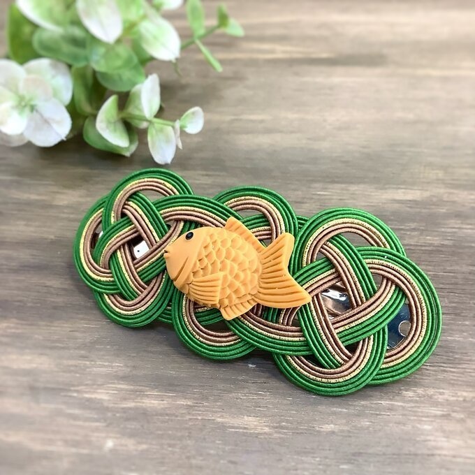 【たい焼き 抹茶】水引 バレッタ かわいい おやつ 鯛 魚 和菓子