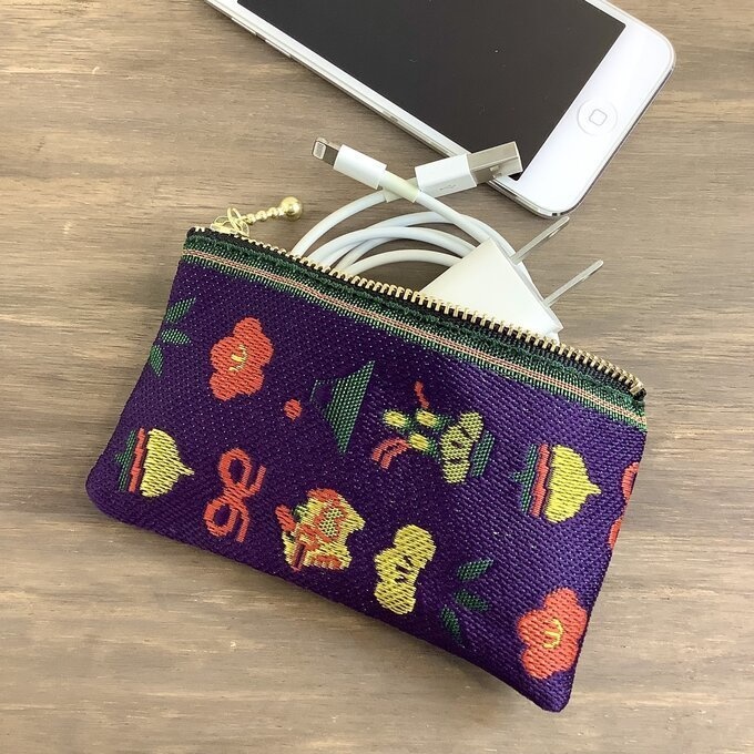 【おめでた柄】畳縁 ぺたんこ ミニポーチ カードケース 小銭入れ 紫 正月 縁起物 辰 富士山 松竹梅