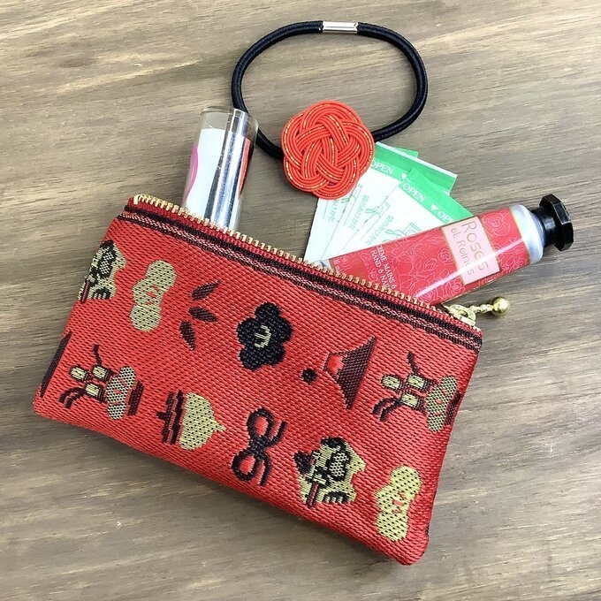 【おめでた柄】畳縁 ぺたんこ ミニポーチ カードケース 小銭入れ 赤 正月 縁起物 辰 富士山 松竹梅