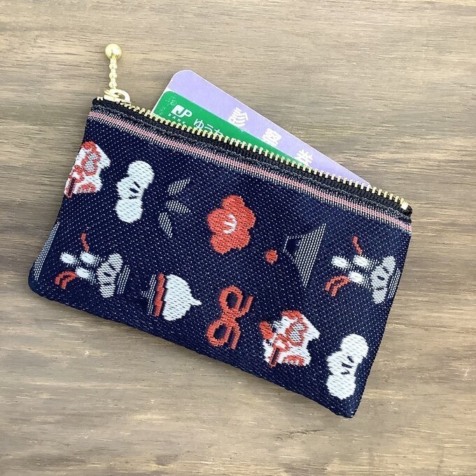 【おめでた柄】畳縁 ぺたんこ ミニポーチ カードケース 小銭入れ 紺 藍色 正月 縁起物 辰 富士山 松竹梅