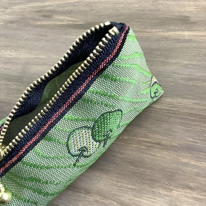 【皮むき 青りんご】畳縁 テトラ型 ペンケース リンゴ 安曇野 信州 緑