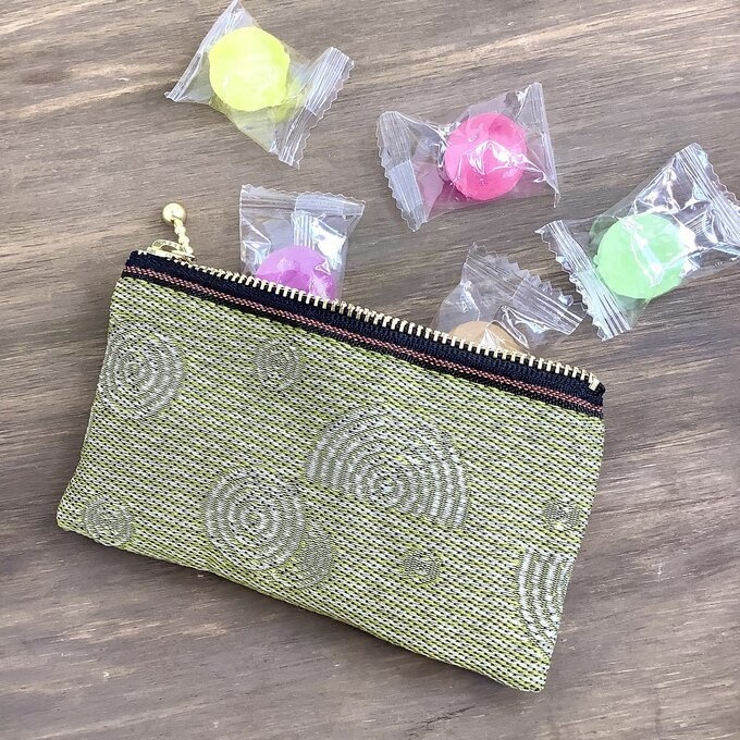 【枯山水】畳縁 ぺたんこ ミニポーチ 小銭入れ カードケース 芥子 黄色 禅 同心円 ストライプ
