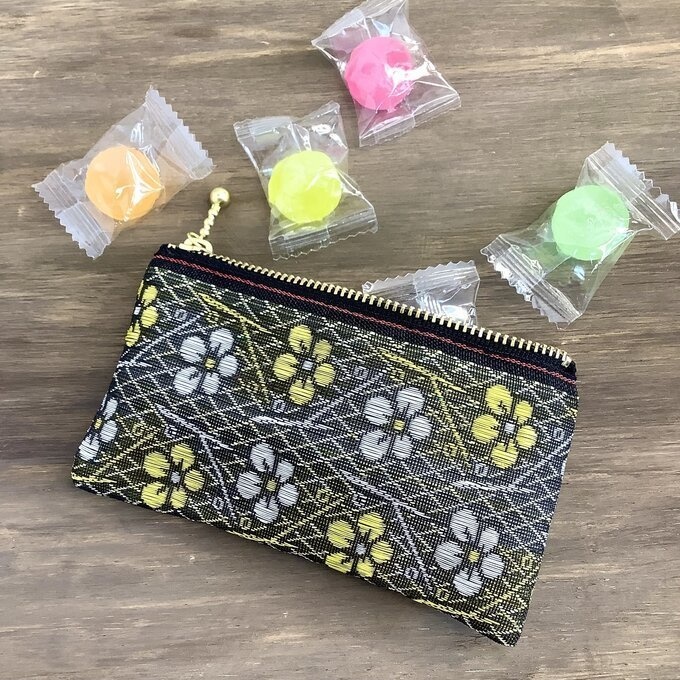 【金銀梅】畳縁 ぺたんこ ミニポーチ 小銭入れ カードケース 梅 春 花柄