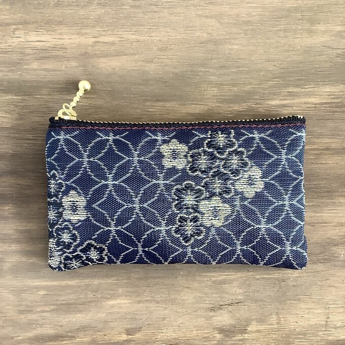 【七宝 小花】畳縁 ぺたんこ ミニポーチ 小銭入れ カードケース 藍色 縁起物 和柄