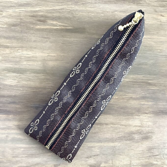 【ガトーショコラ オペラ】畳縁 テトラ型 ペンケース ブラウン チョコレート レトロ