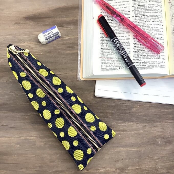 【蛍】畳縁 ぺたんこ ミニポーチ 小銭入れ カードケース ドット 水玉 黒 黄色