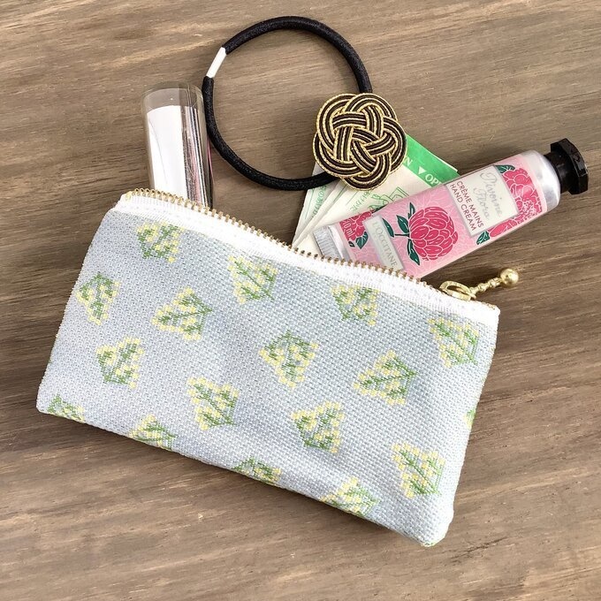 【ミモザ】畳縁 テトラ型 ペンケース 春 灰緑 グリーン