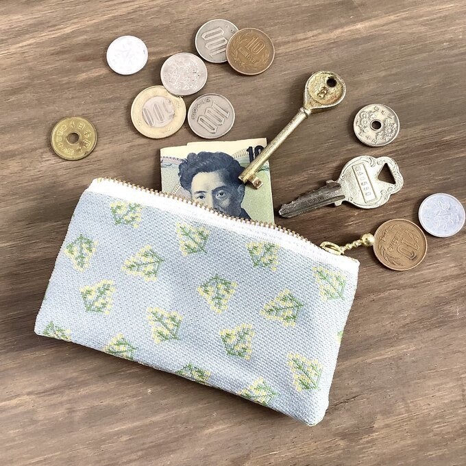 【ミモザ】畳縁 ぺたんこ ミニポーチ 小銭入れ カードケース 春 灰緑 グリーン フレンチ