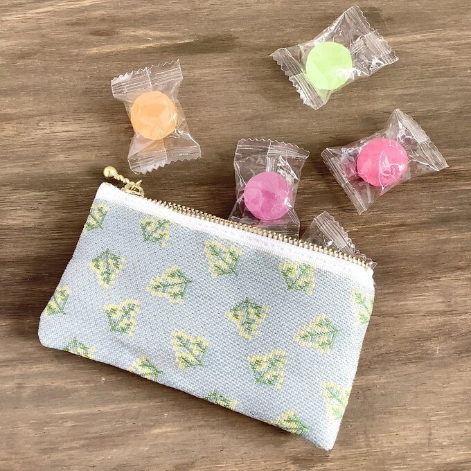 【ミモザ】畳縁 ぺたんこ ミニポーチ 小銭入れ カードケース 春 灰緑 グリーン フレンチ