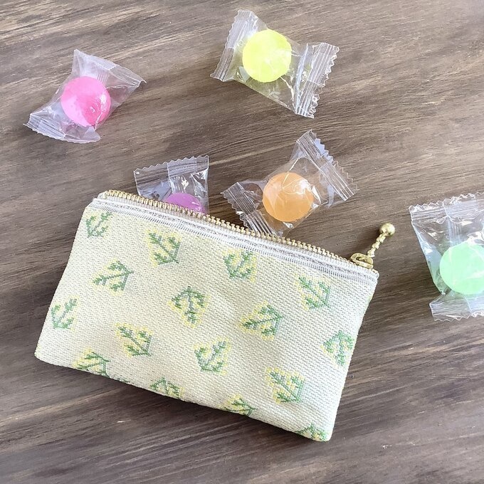 【ミモザ】畳縁 ぺたんこ ミニポーチ 小銭入れ カードケース 春 ベージュ イエロー フレンチ