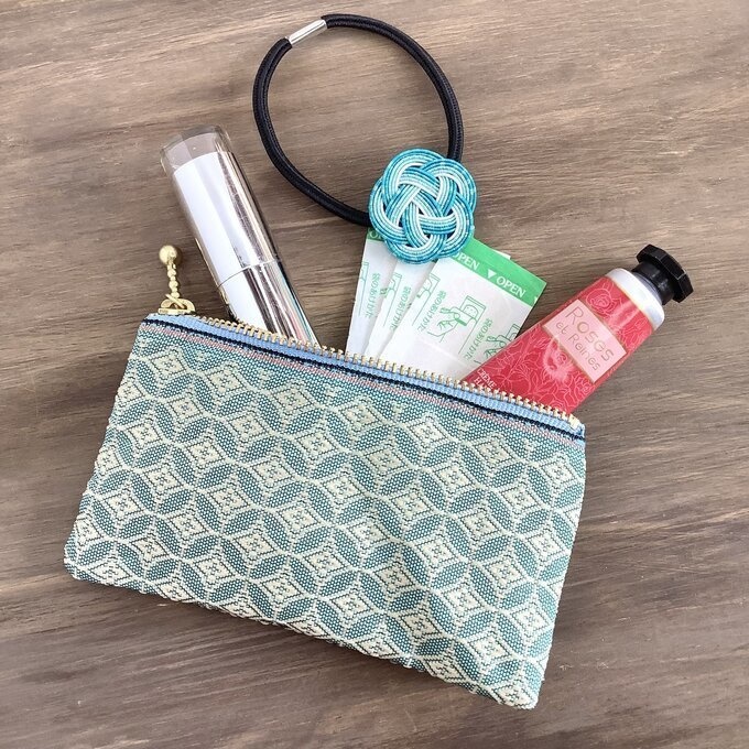 【七宝文様】畳縁 テトラ型 ペンケース 薄藍 浅葱色