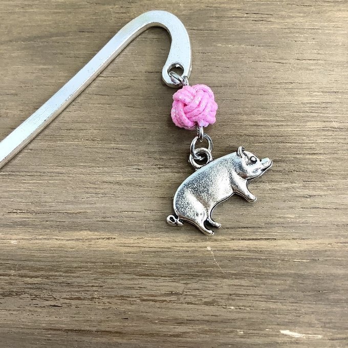 御朱印帳 しおり 水引【銀の豚】ブックマーカー 縁起物 ぶた