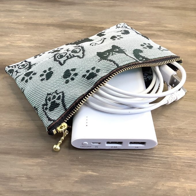 【猫 顔柄】畳縁 ペタンコポーチ ★ご希望の色を選んでください