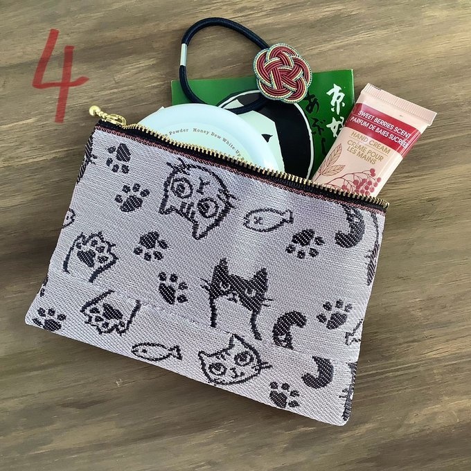 【猫 顔柄】畳縁 ペタンコポーチ ★ご希望の色を選んでください