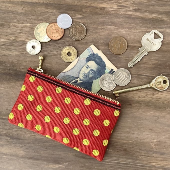 【ノスタルジック 水玉】畳縁 ぺたんこ ミニポーチ 小銭入れ カードケース ドット 赤 黄色
