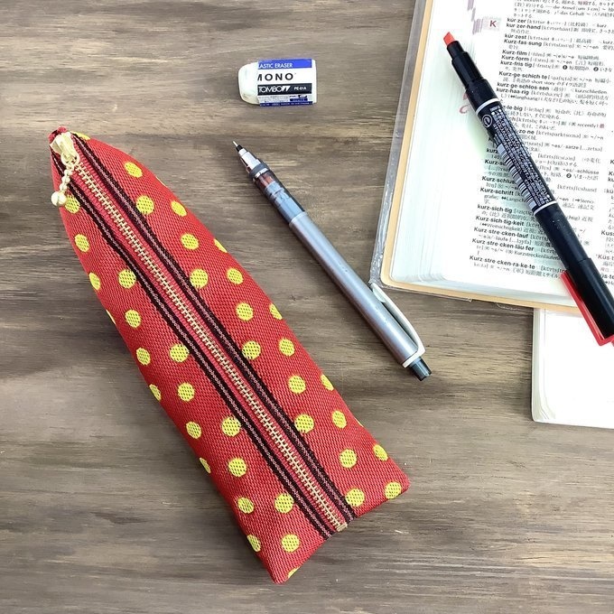 【ノスタルジック 水玉】畳縁 ぺたんこ ミニポーチ 小銭入れ カードケース ドット 赤 黄色